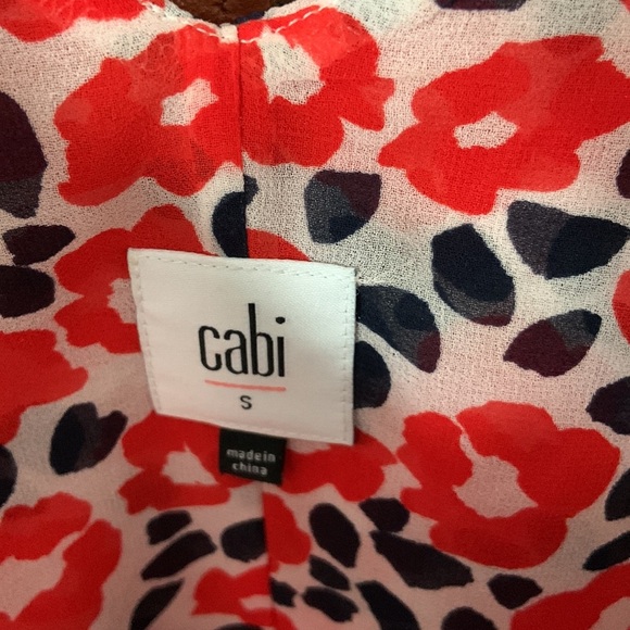Cabi Red White Blue Floral Print Flipside Flowy Tank - Picture 5 of 5